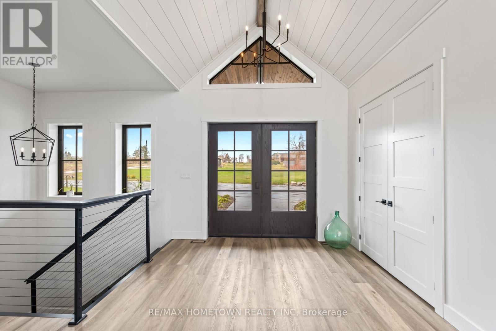 5 SHORESIDE WAY Image 9