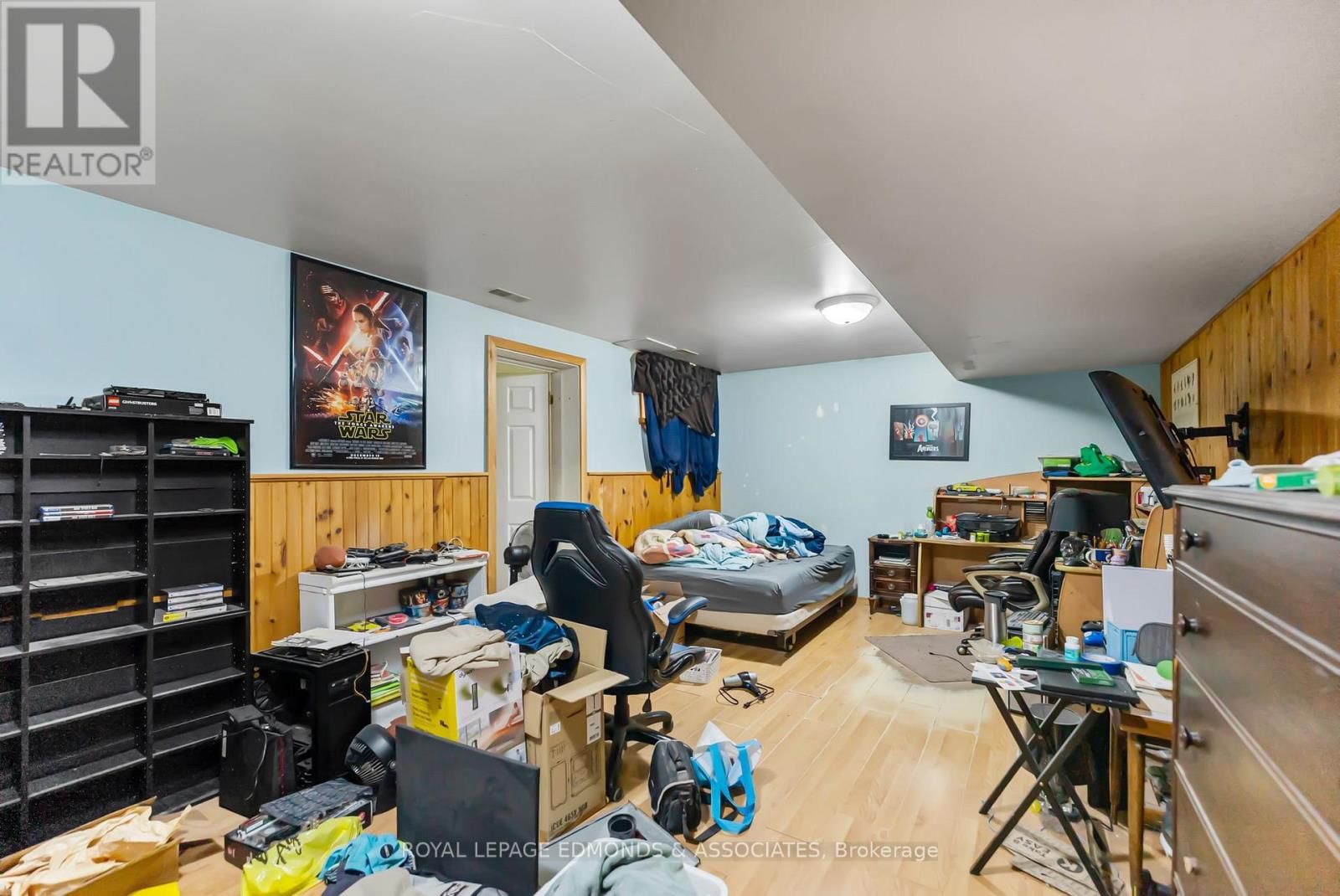 1095 MOUNTAINVIEW DRIVE Image 31