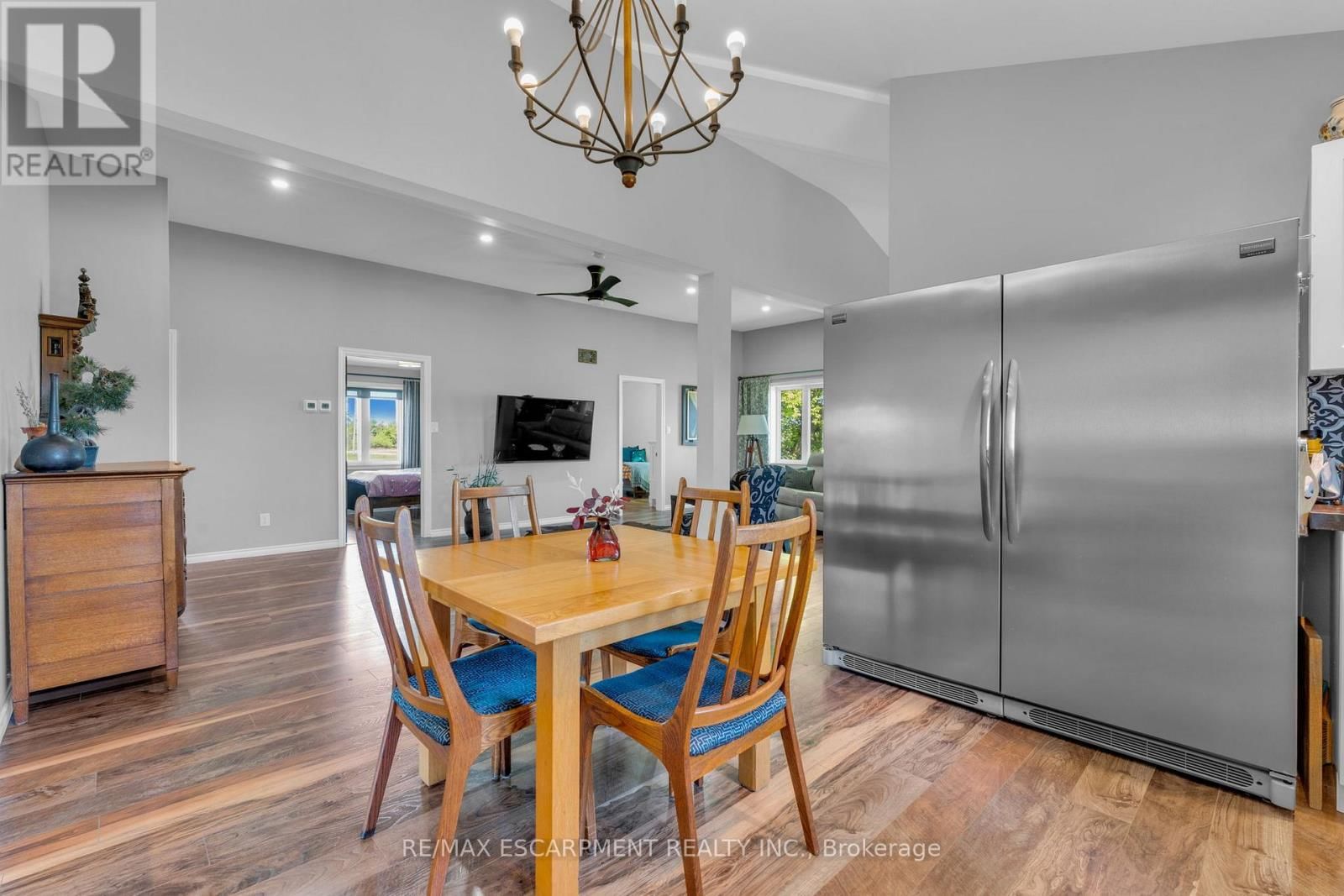 6724 ELCHO ROAD Image 13