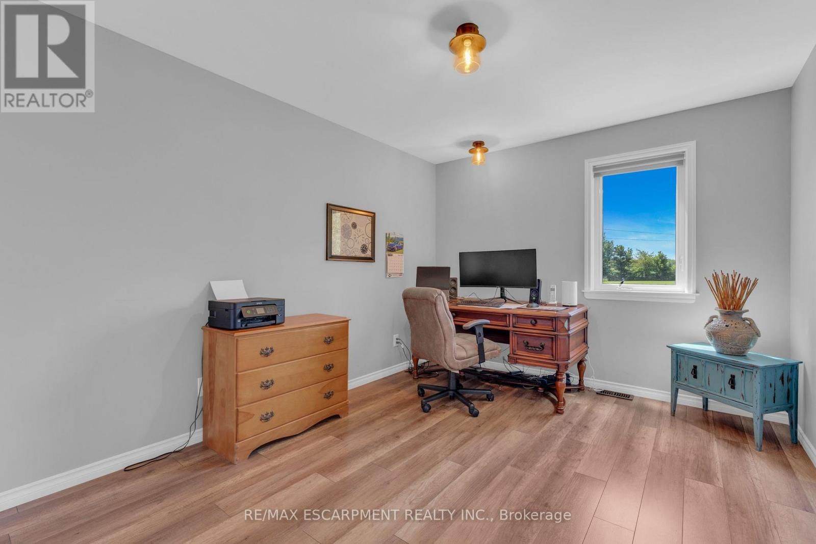 6724 ELCHO ROAD Image 26