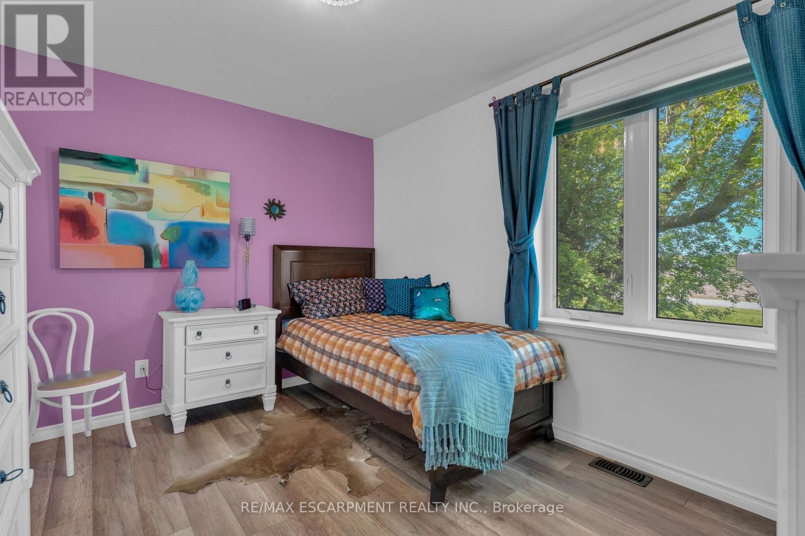 6724 ELCHO ROAD Image 27