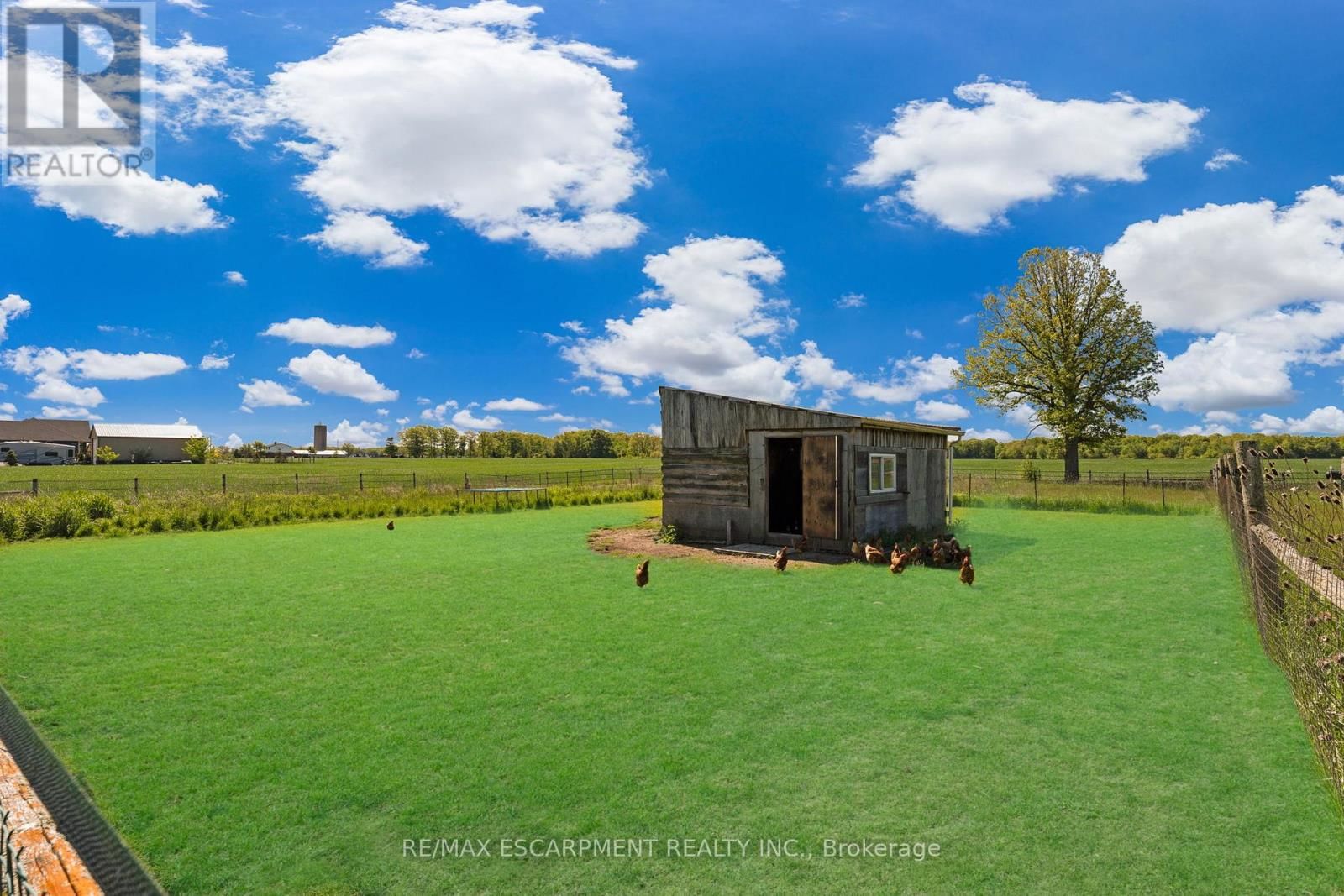 6724 ELCHO ROAD Image 43