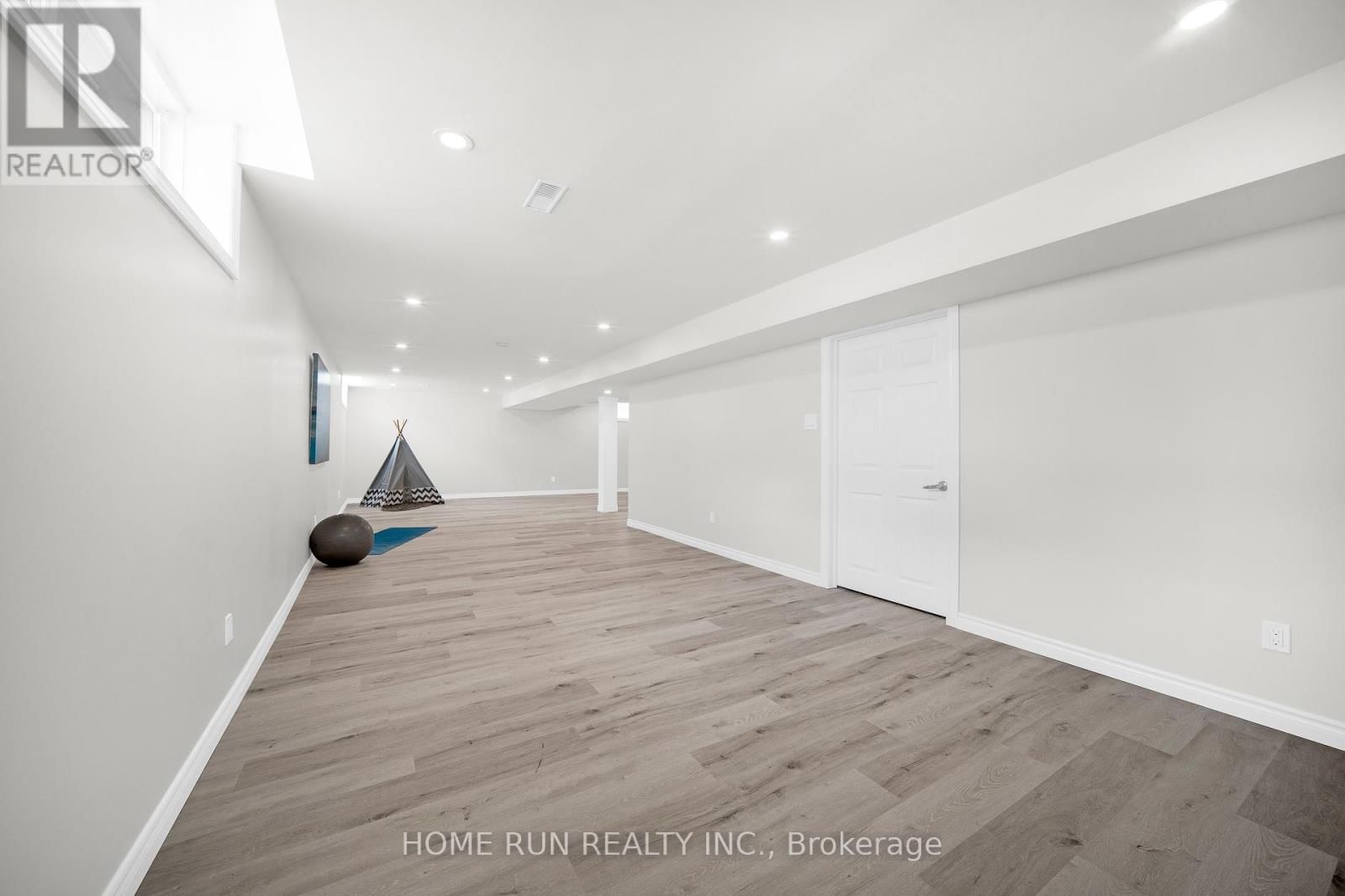 531 BRETBY CRESCENT Image 49