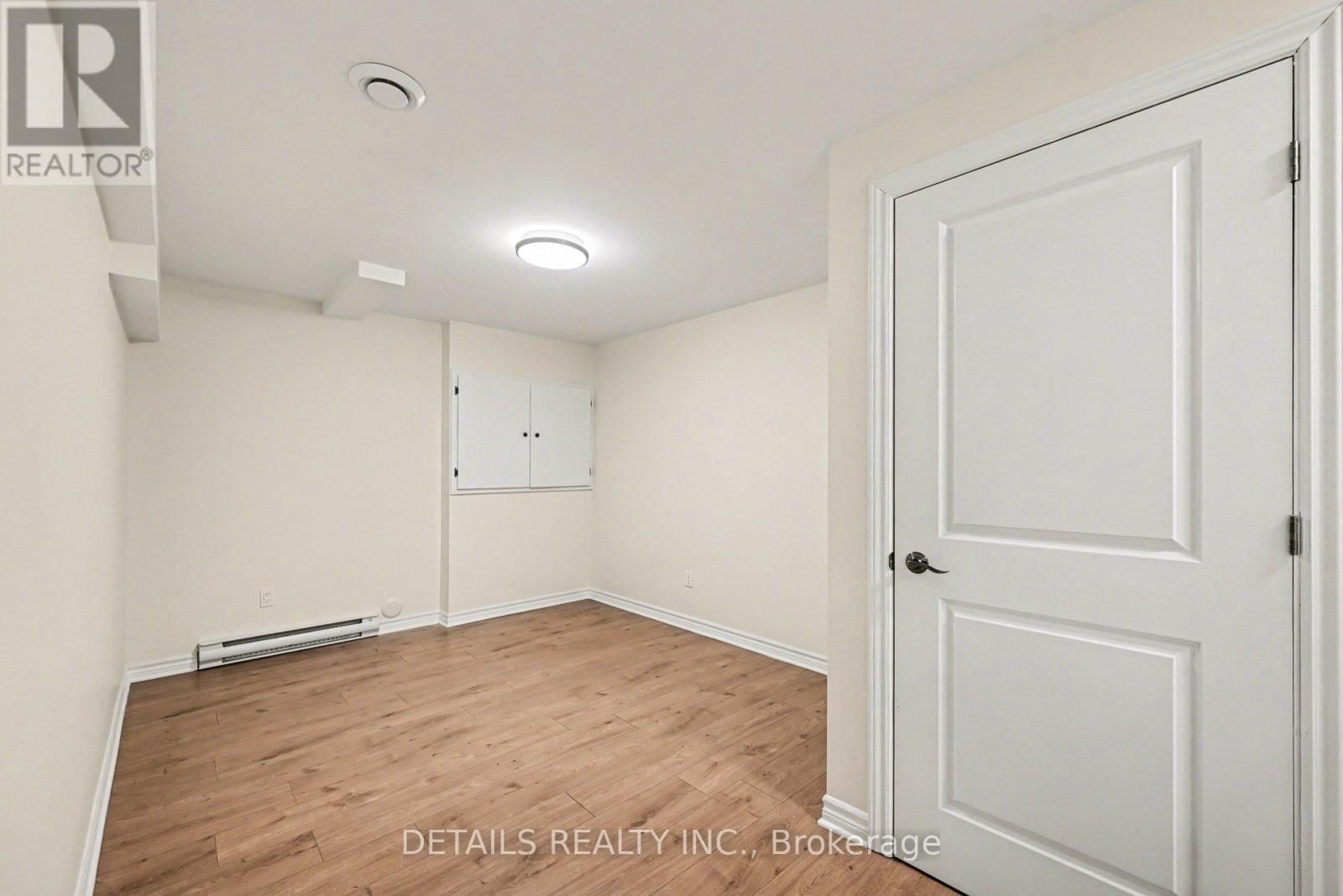 190 OTTAWA STREET Image 14