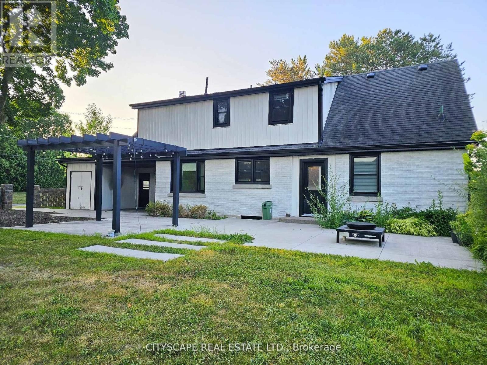 891 RIVERSIDE DRIVE Image 41