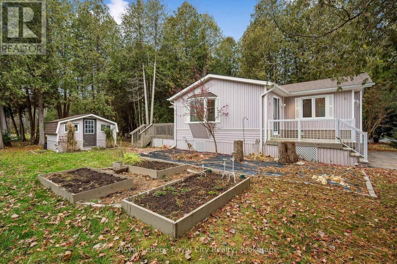 10 SPRUCE AVENUE Image 1