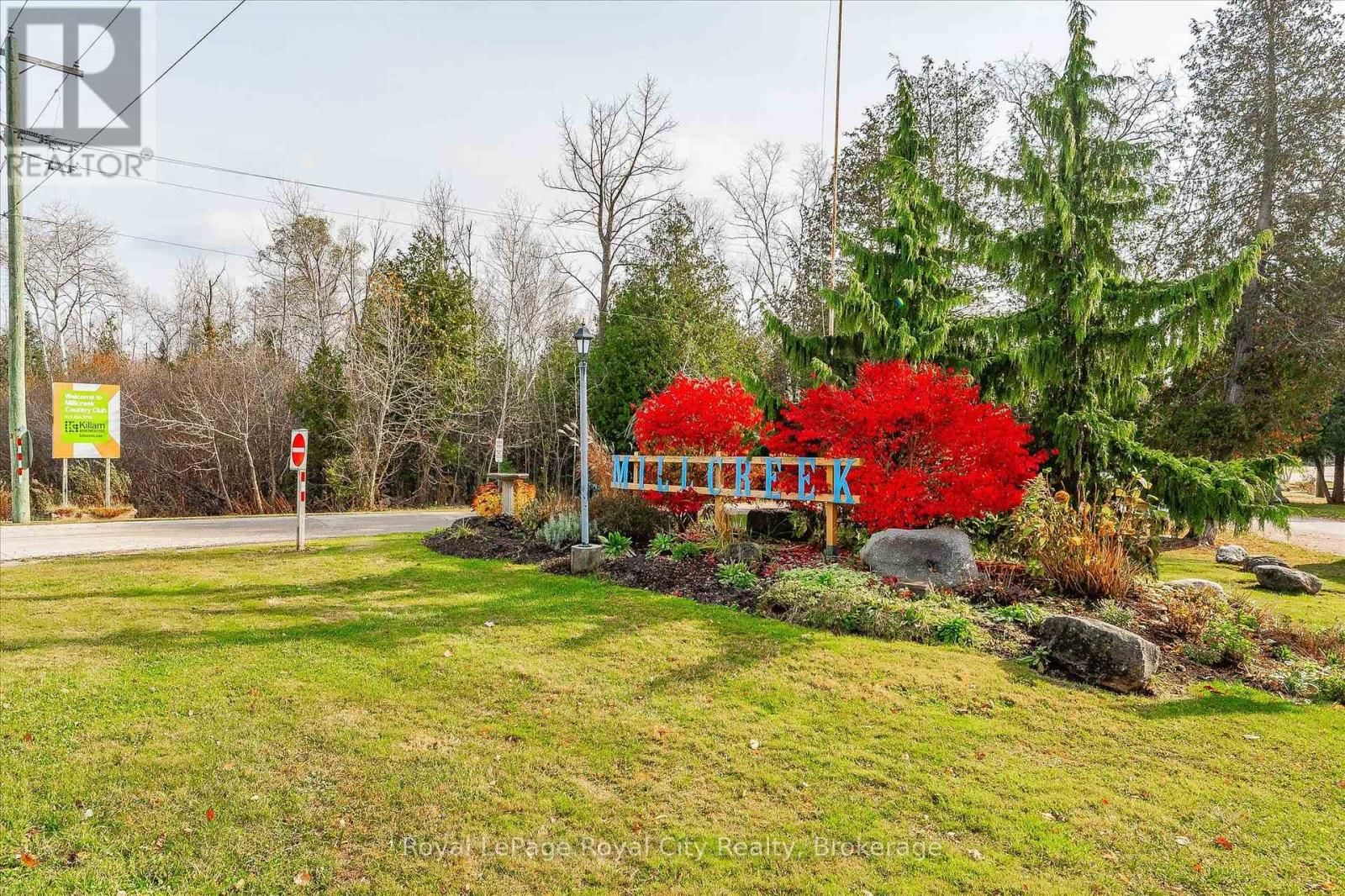 10 SPRUCE AVENUE Image 25