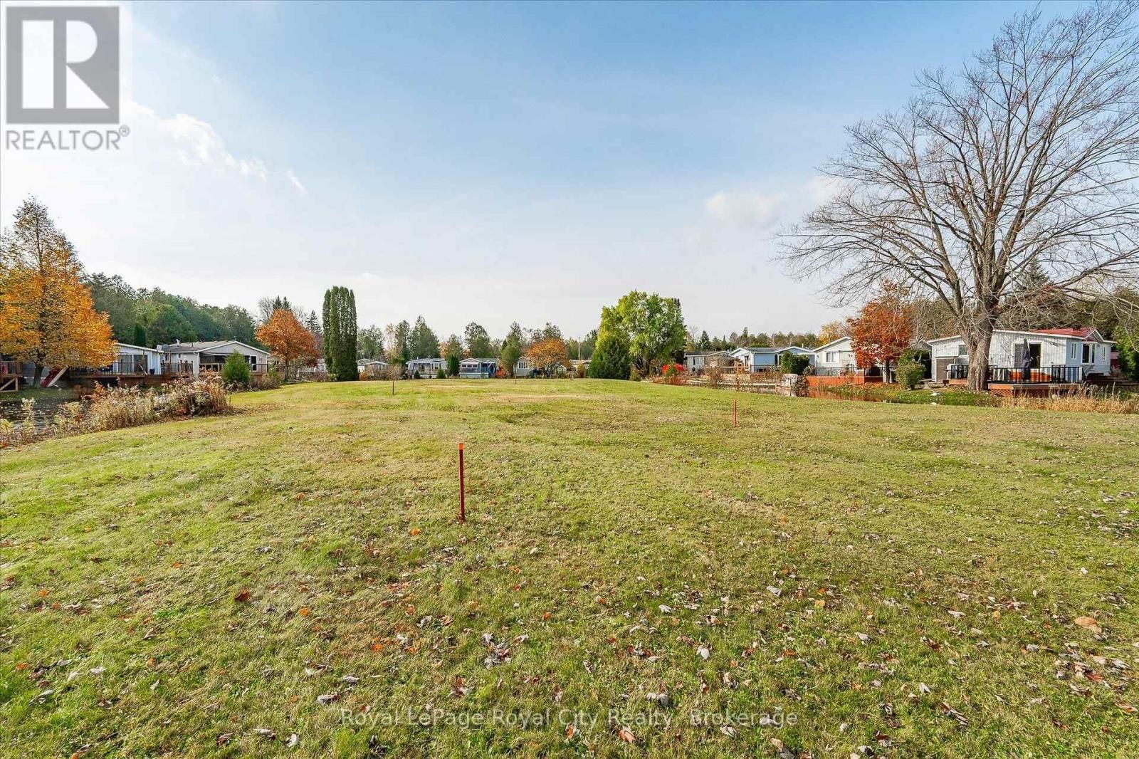 10 SPRUCE AVENUE Image 31