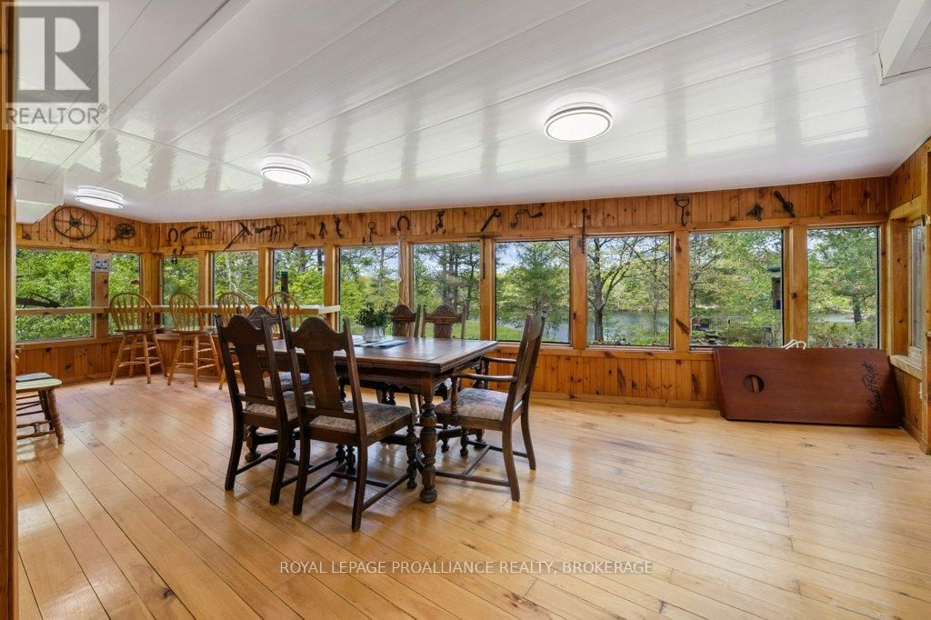 1535 DWYER LANE Image 11