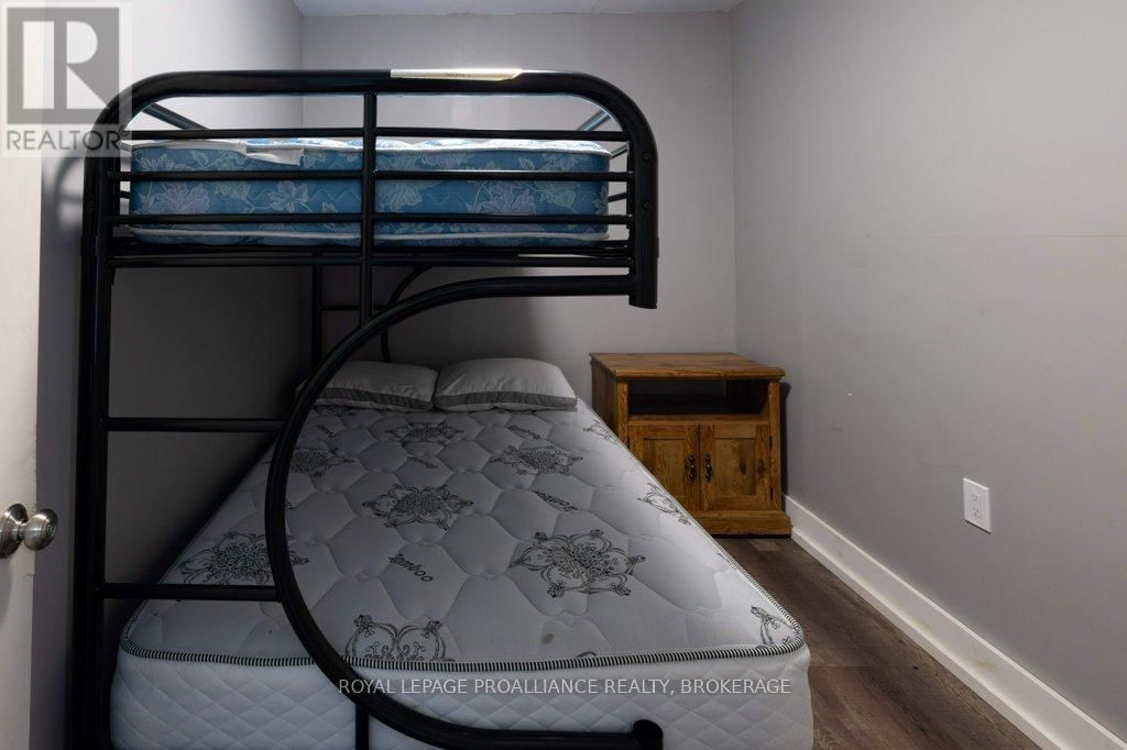 1535 DWYER LANE Image 17