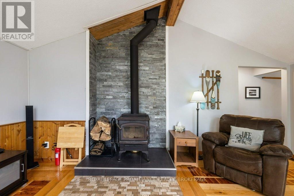 1535 DWYER LANE Image 7