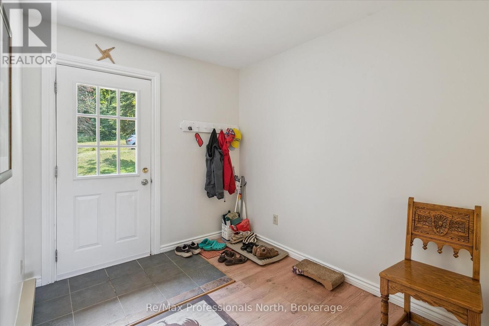 1042 RIVER HAVEN ROAD Image 10