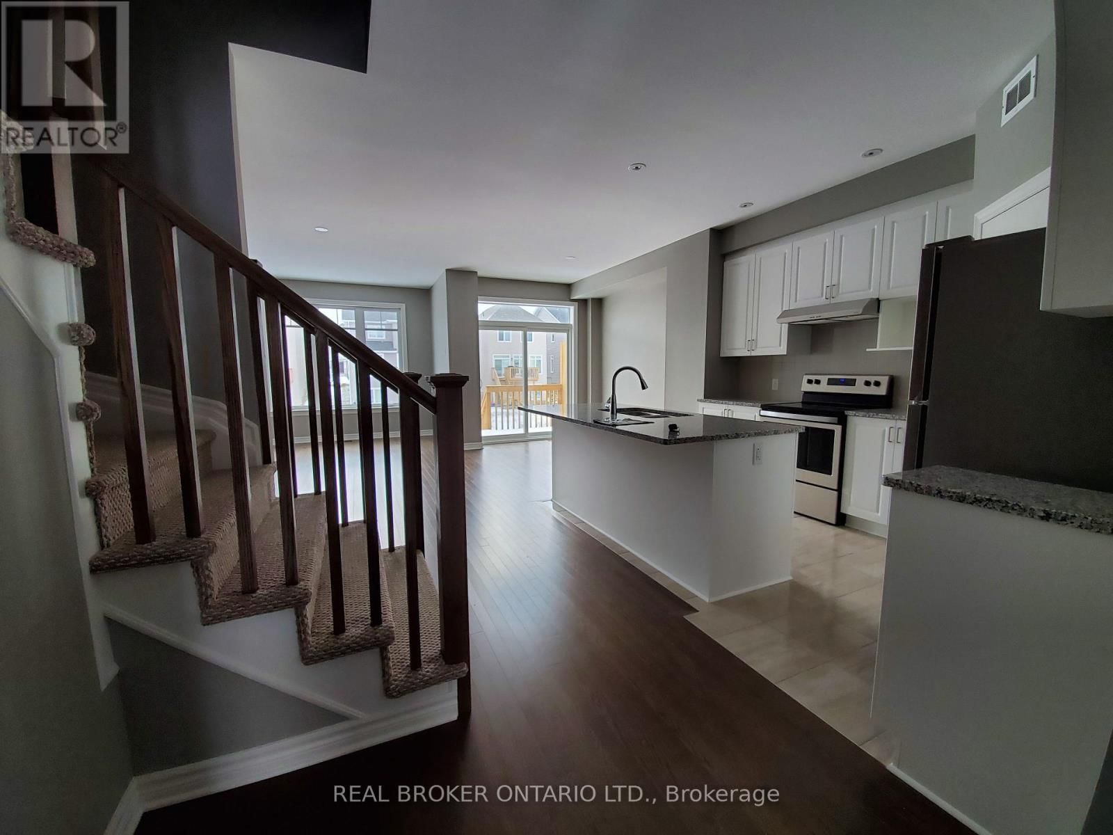 1101 HORIZON DRIVE Image 7