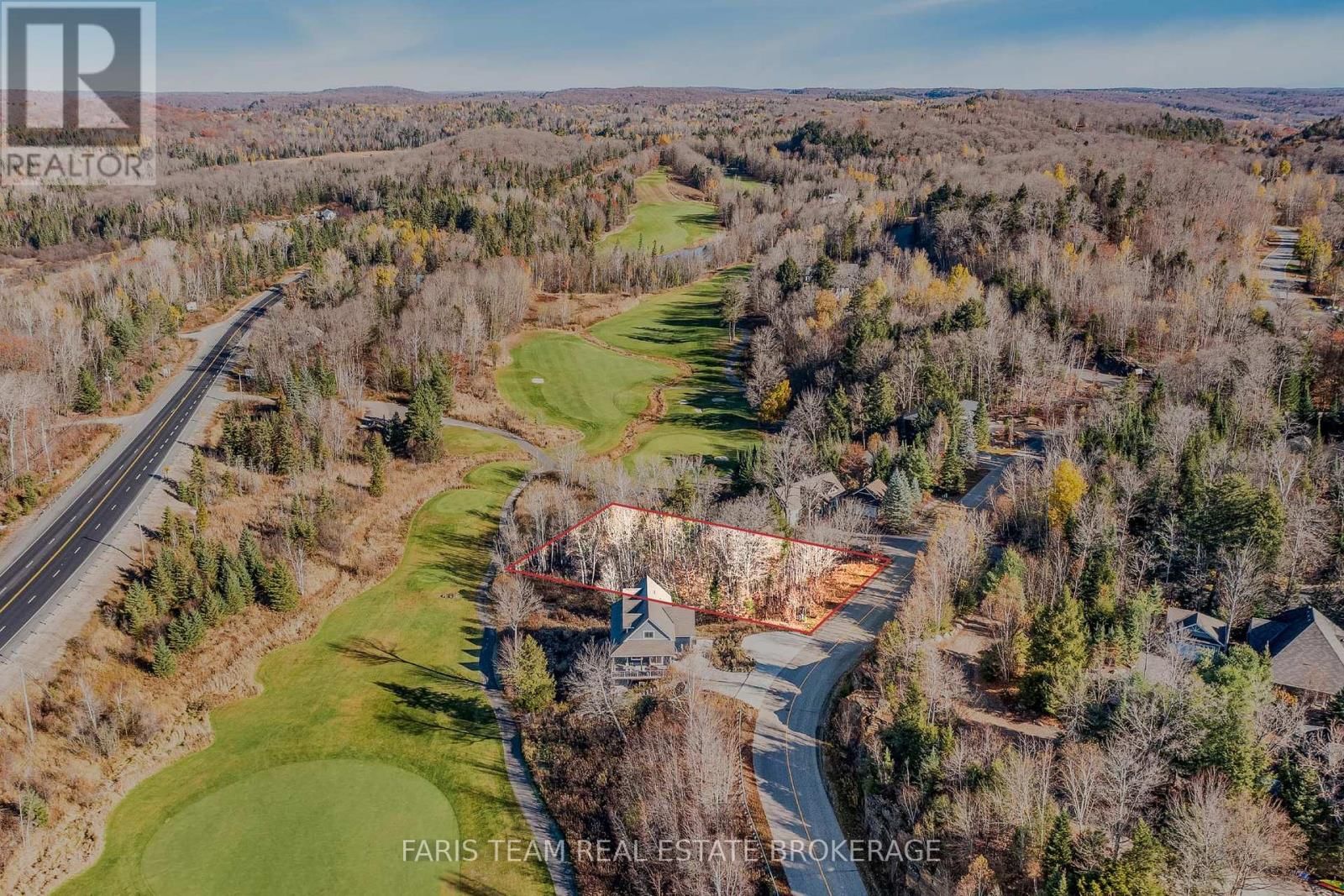 19 DEERHURST HIGHLANDS DRIVE Image 1