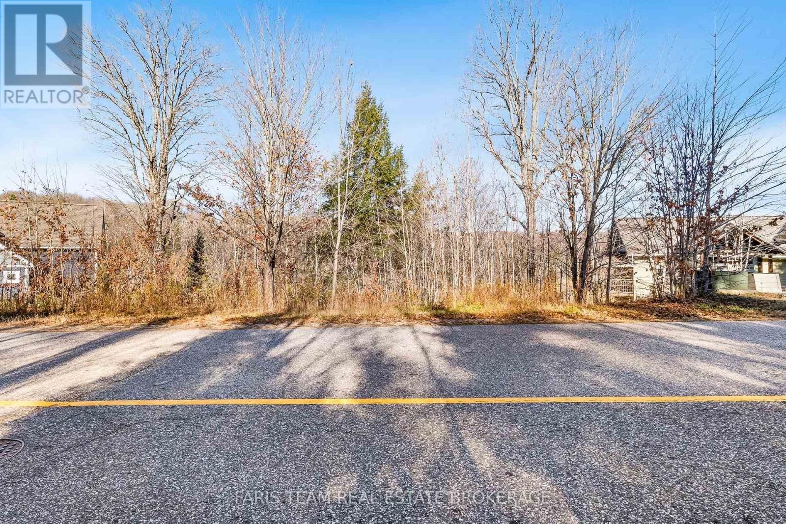 19 DEERHURST HIGHLANDS DRIVE Image 2