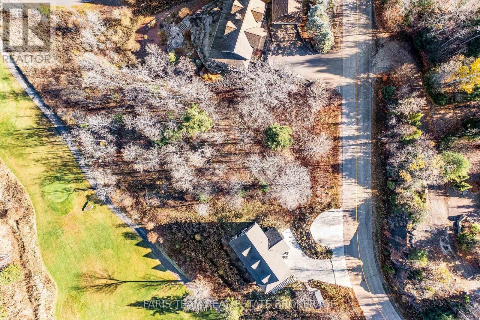 19 DEERHURST HIGHLANDS DRIVE Image 7