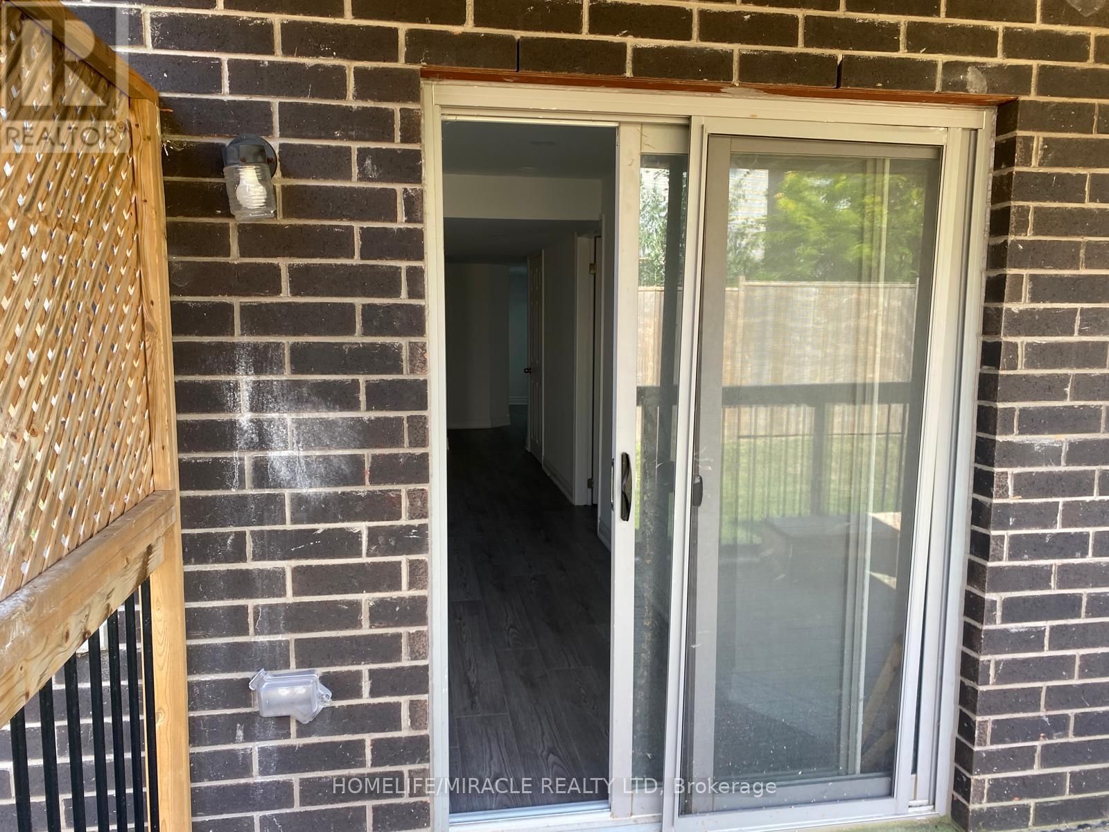 46 - 135 HARDCASTLE DRIVE Image 45