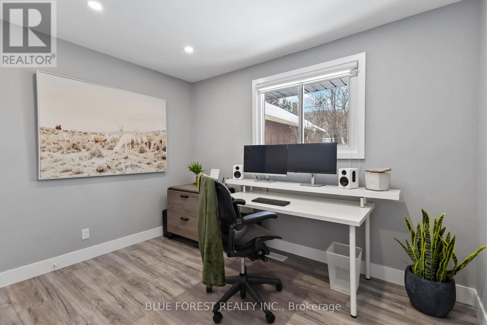 43 SOUTHWOOD CRESCENT Image 11