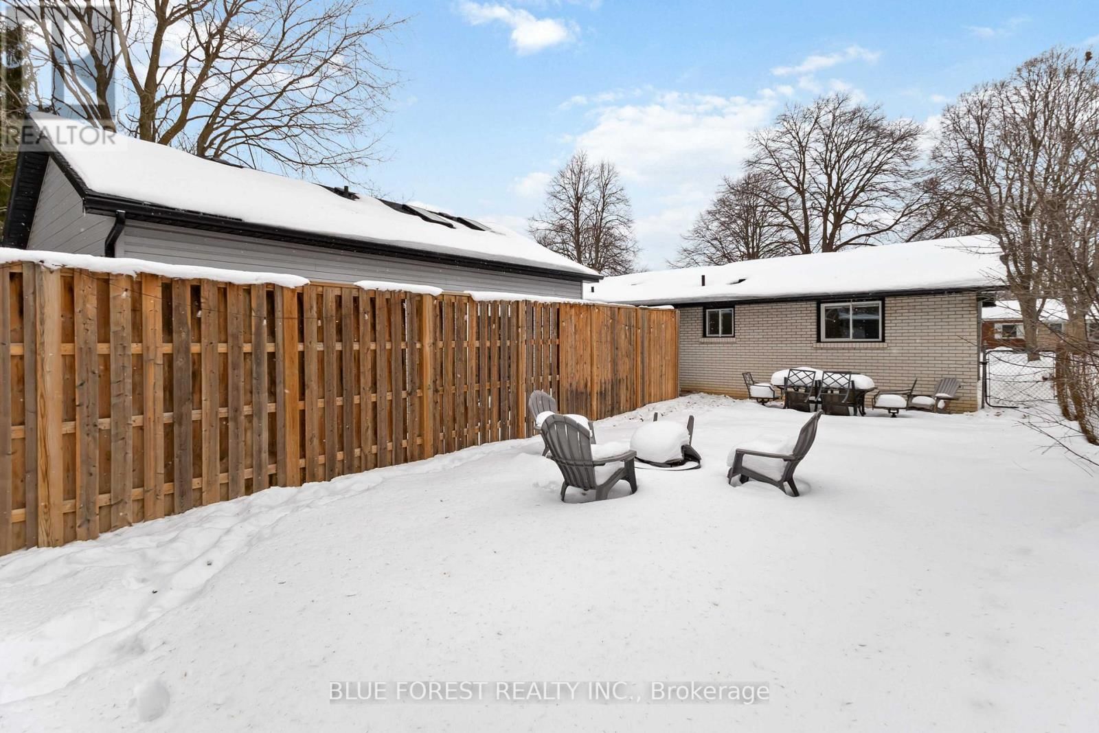 43 SOUTHWOOD CRESCENT Image 24