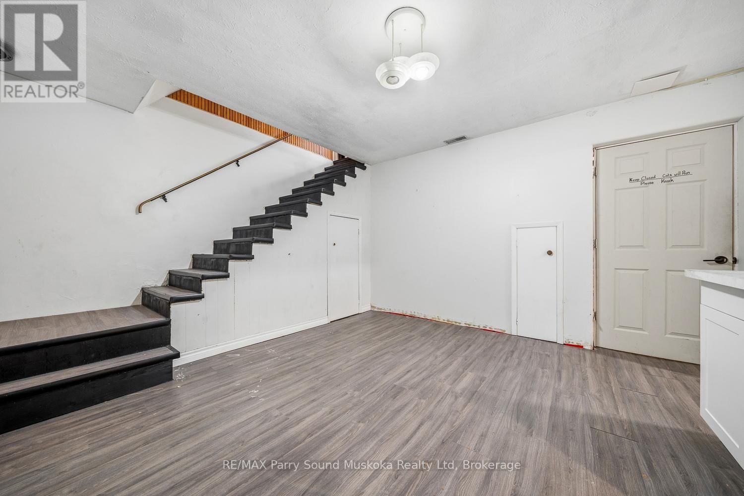 55 A CASCADE STREET EAST Image 31