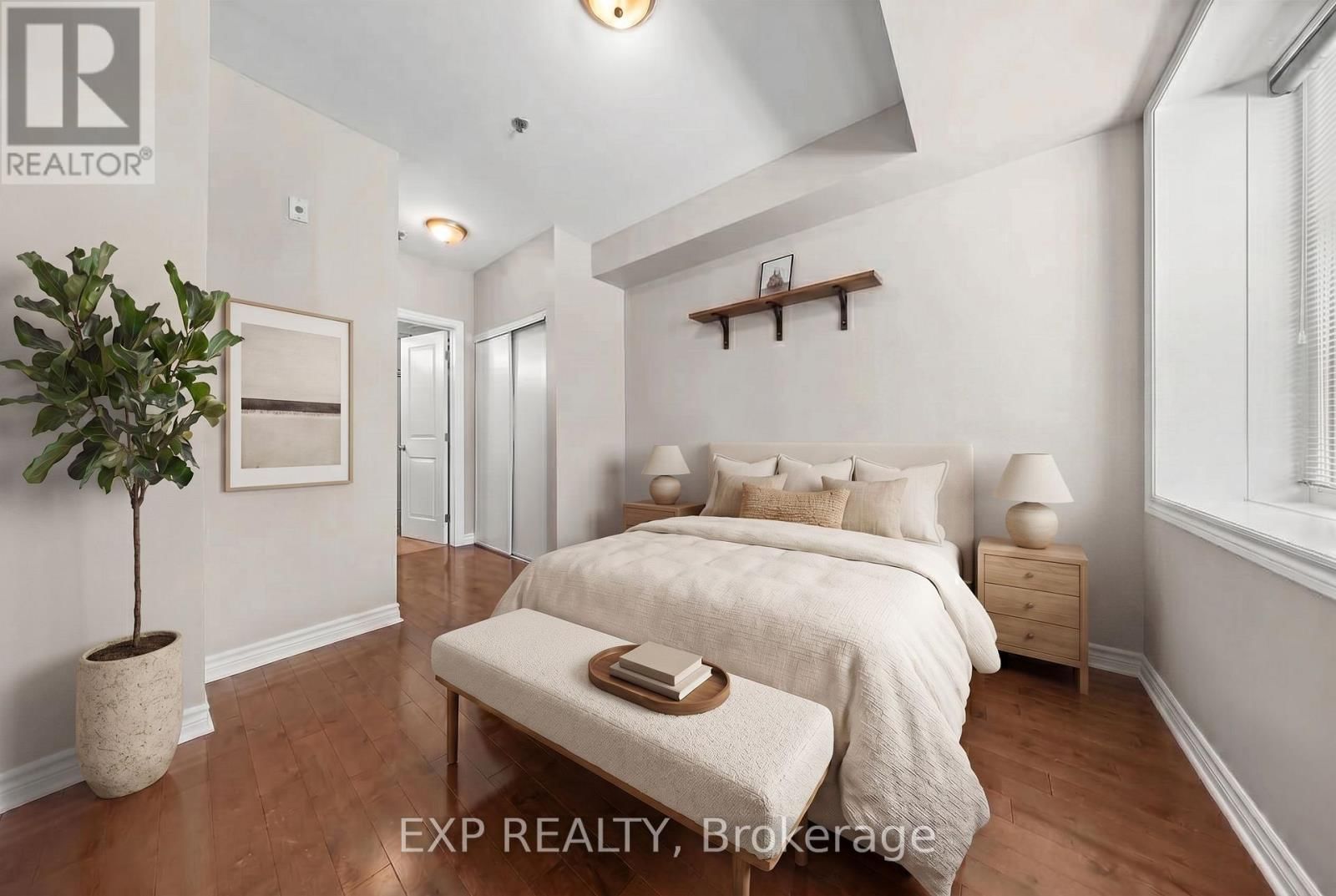 118 - 429 KENT STREET Image 11