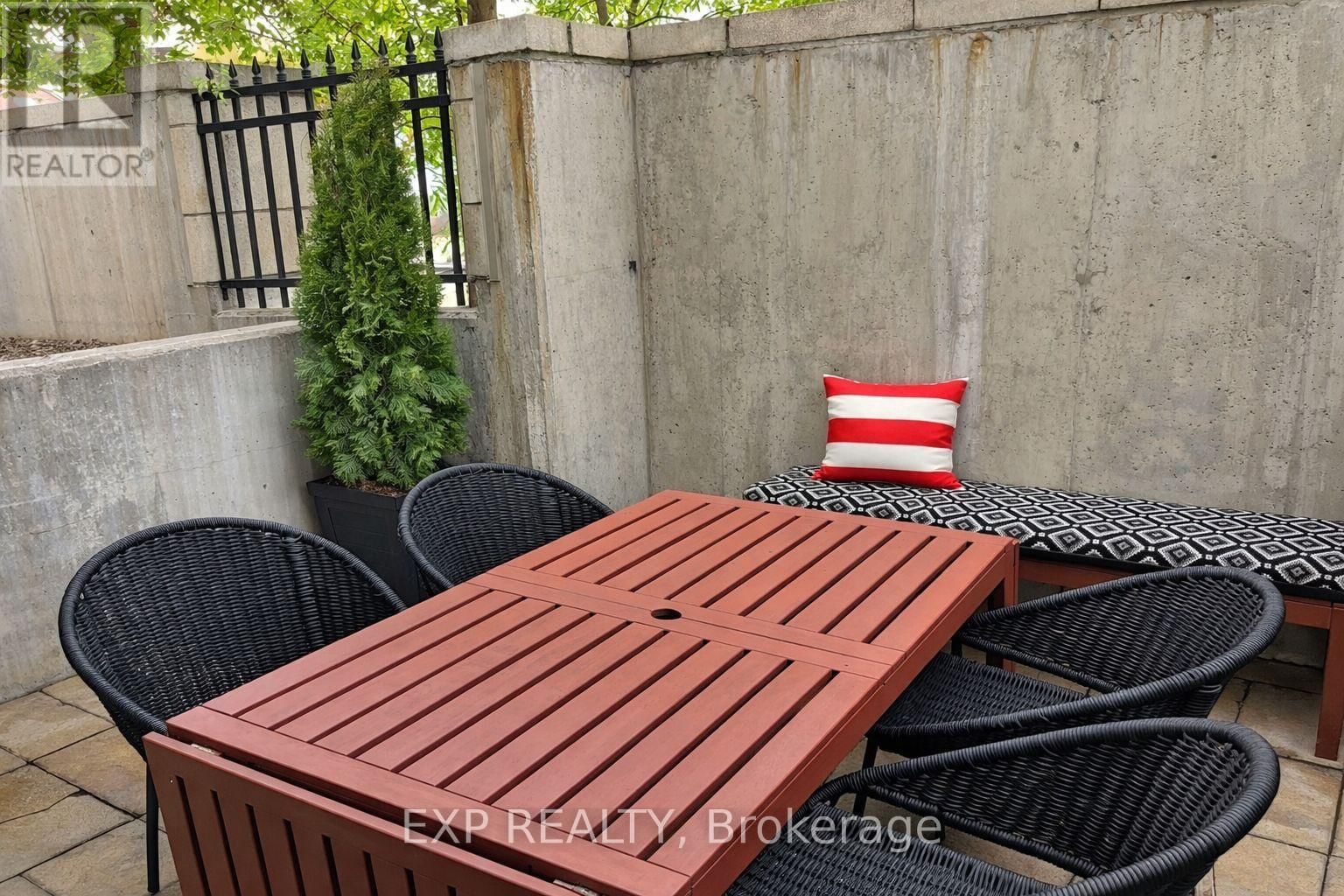 118 - 429 KENT STREET Image 23