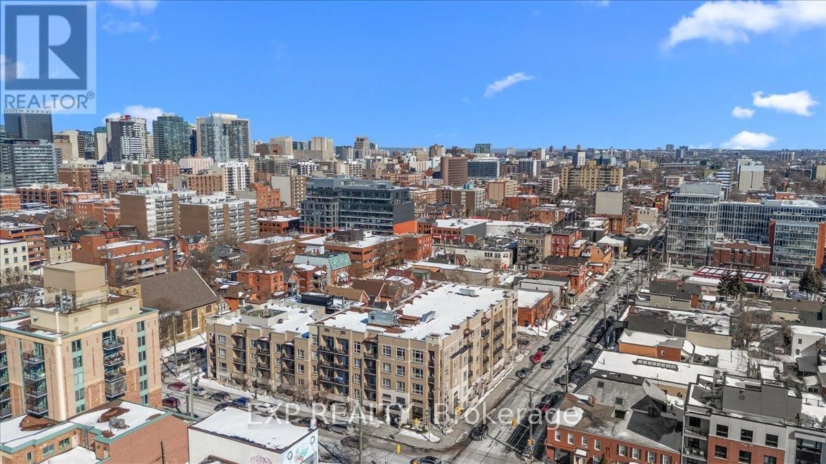 118 - 429 KENT STREET Image 25