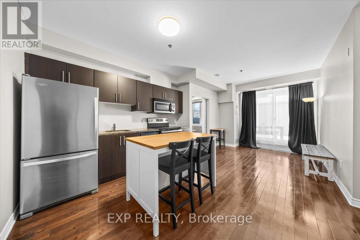 118 - 429 KENT STREET Image 3