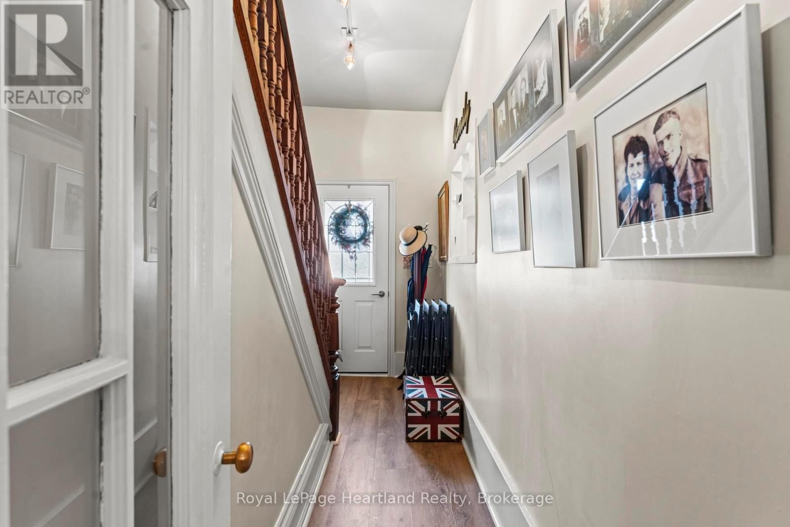 57 HURON STREET Image 24