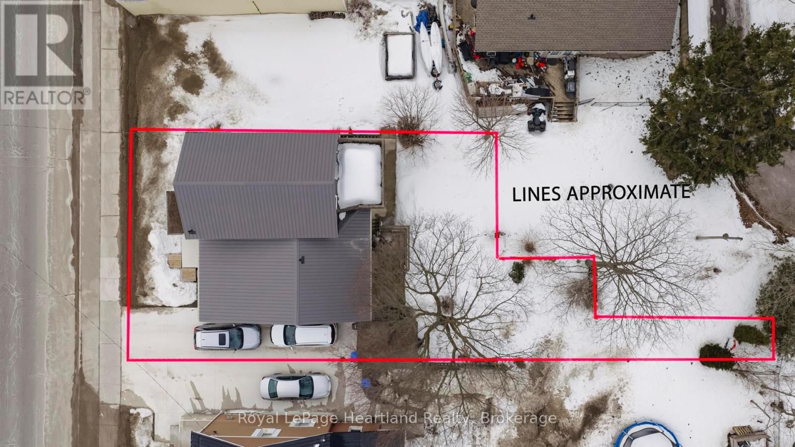 57 HURON STREET Image 43