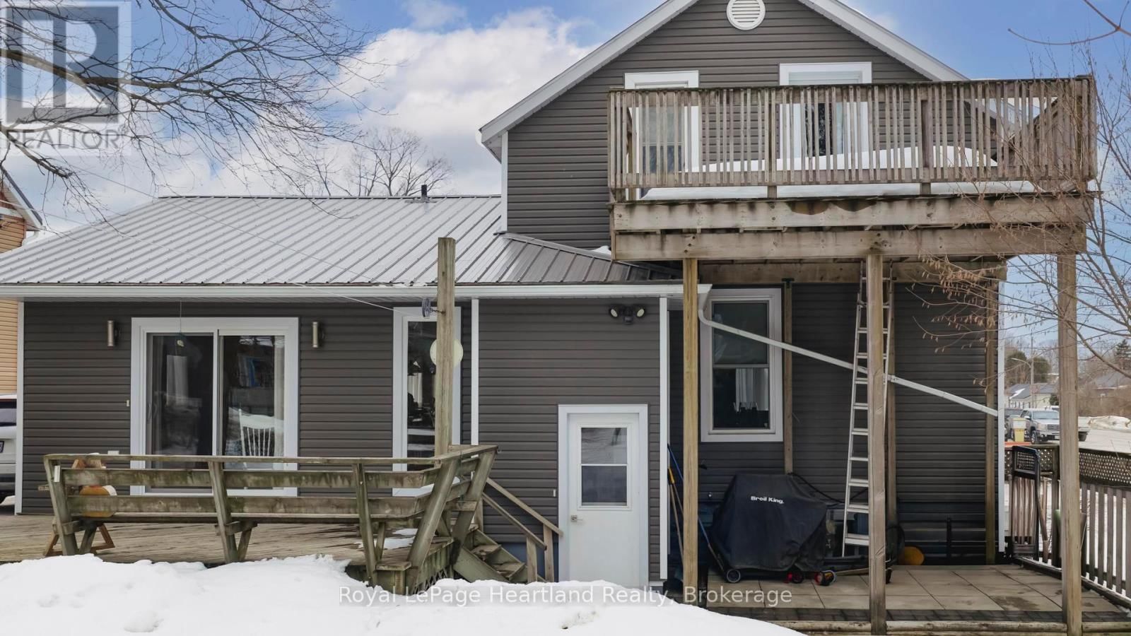 57 HURON STREET Image 45