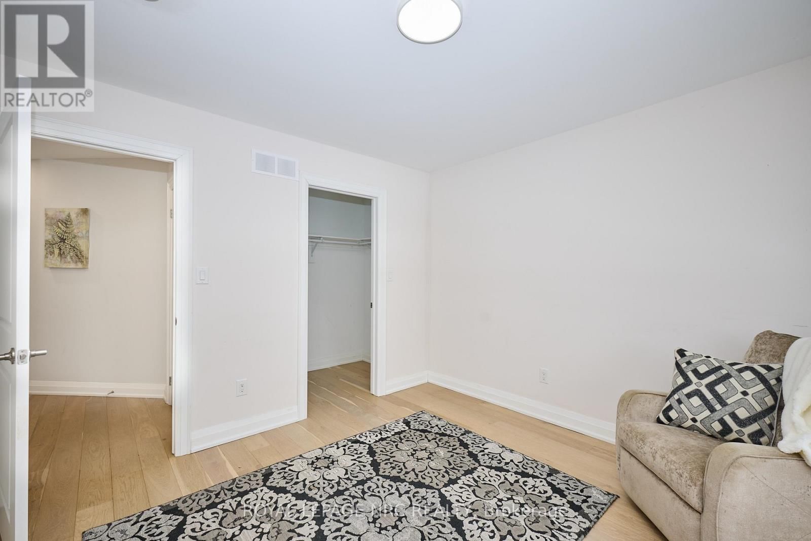 10 LEESON STREET Image 13