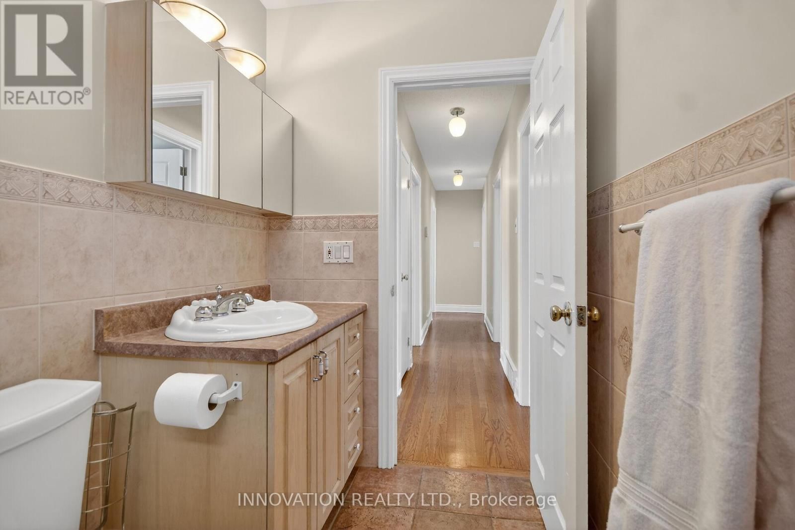 1951 GARFIELD AVENUE Image 15