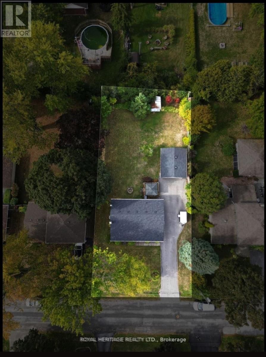 32 GLEN ROAD Image 44