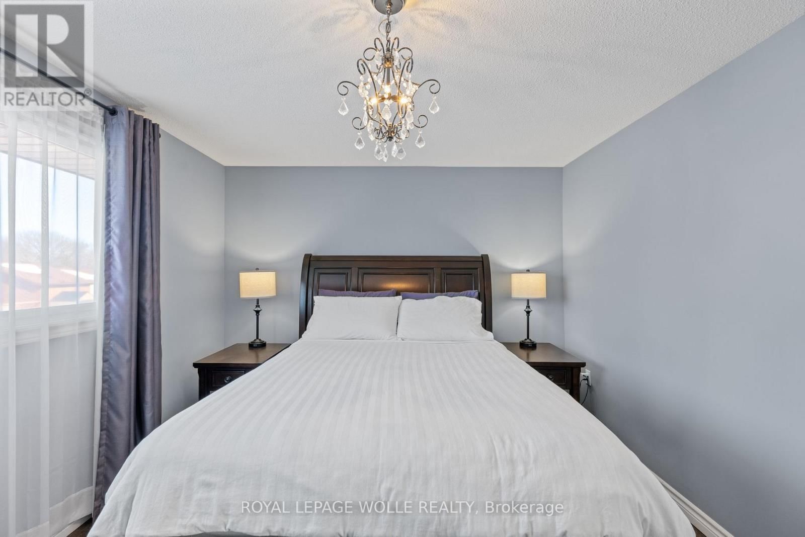 218 ARRIS CRESCENT Image 20