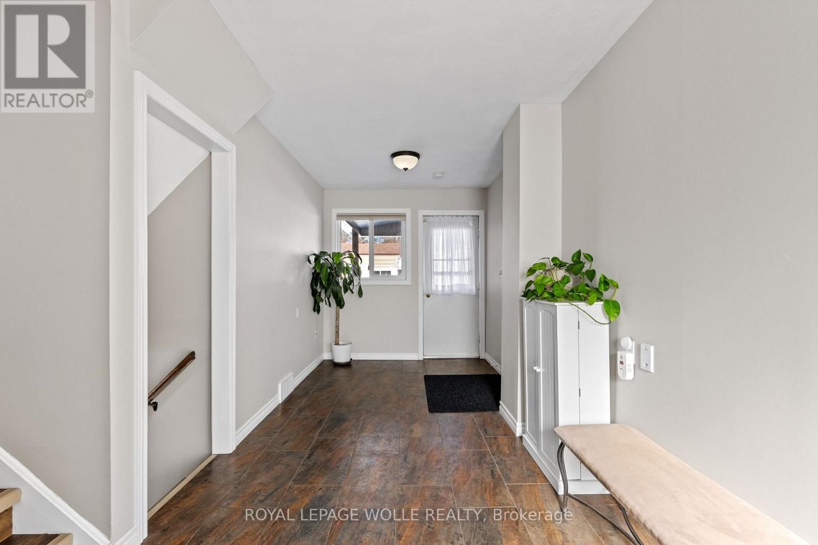 218 ARRIS CRESCENT Image 3