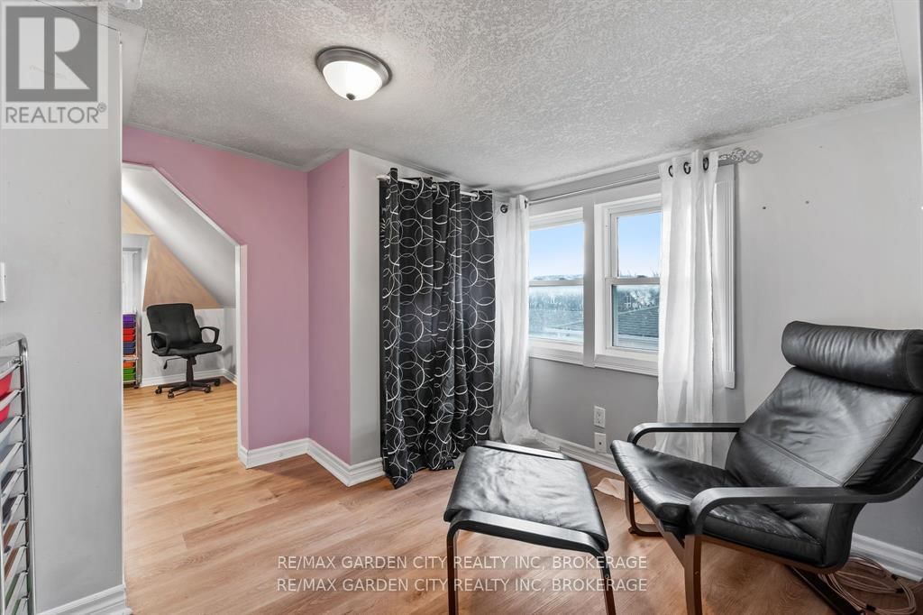 291 ALBERTA STREET Image 16