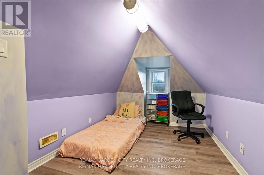 291 ALBERTA STREET Image 17