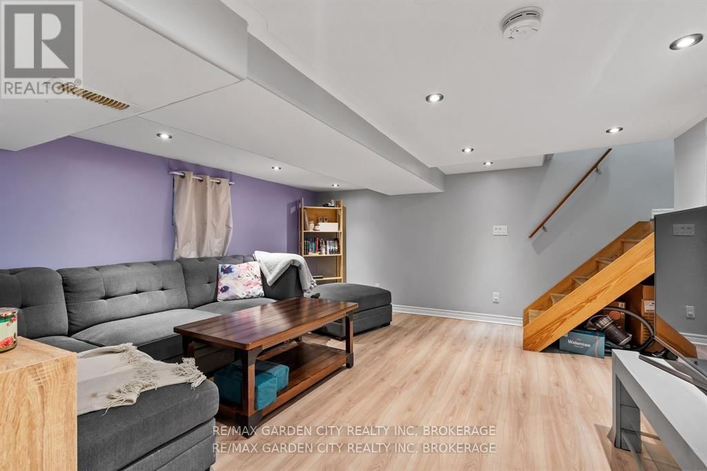 291 ALBERTA STREET Image 18