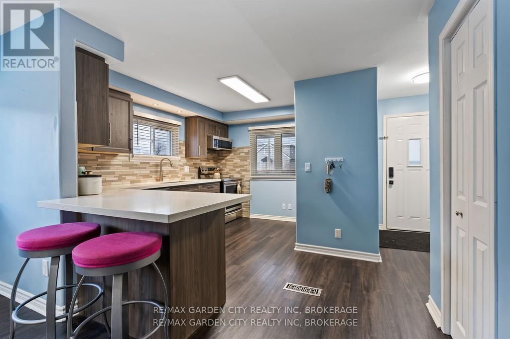 291 ALBERTA STREET Image 3