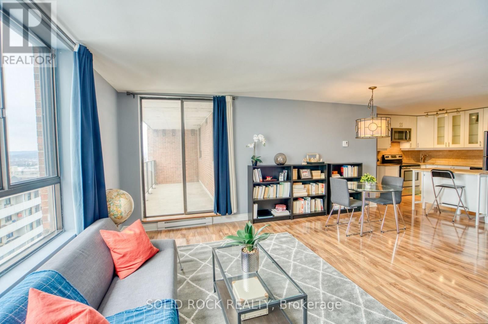 1907 - 475 LAURIER AVENUE WEST Image 10