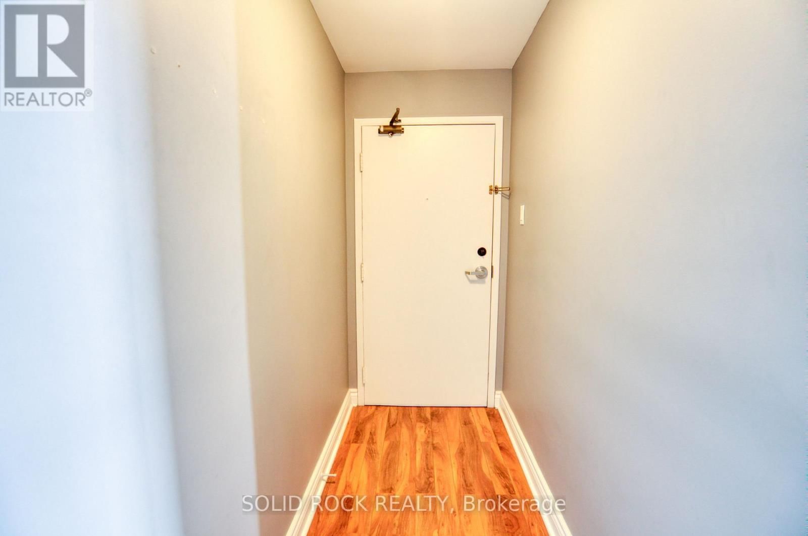 1907 - 475 LAURIER AVENUE WEST Image 13