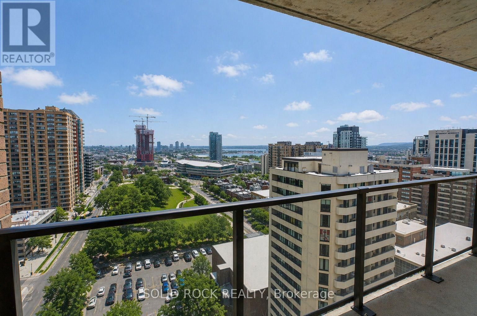 1907 - 475 LAURIER AVENUE WEST Image 24