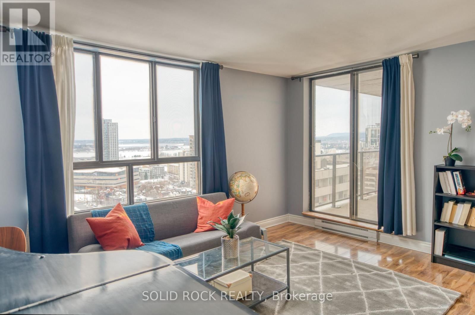 1907 - 475 LAURIER AVENUE WEST Image 8