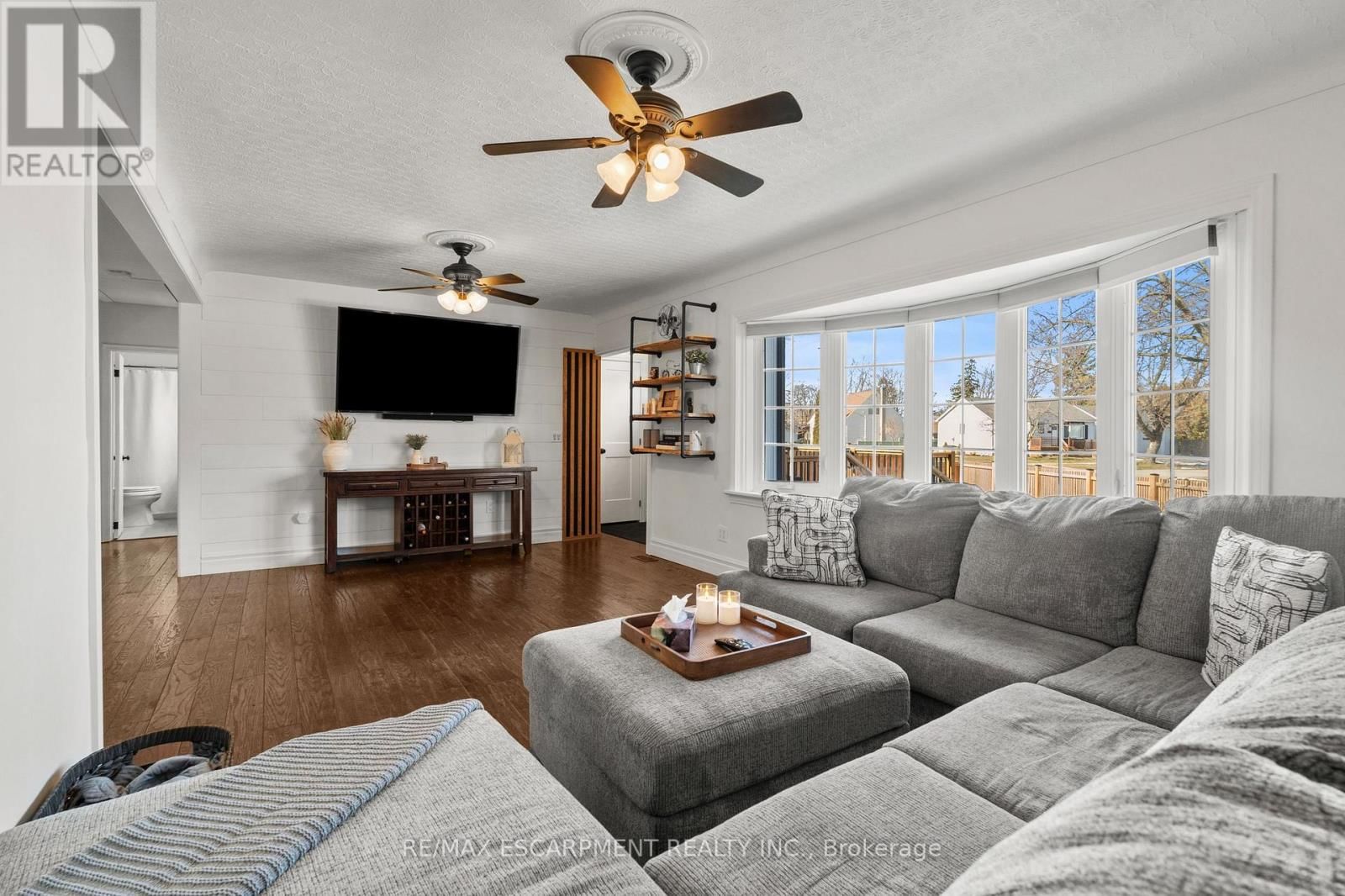 48 WINDSOR ROAD Image 14