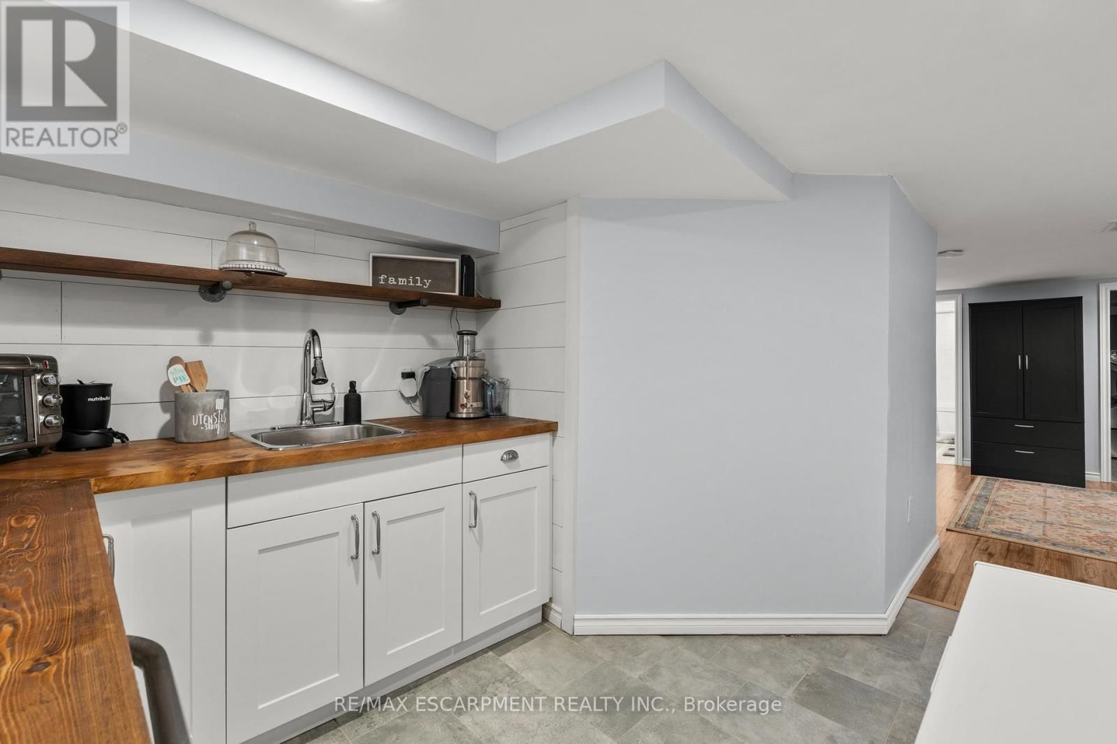 48 WINDSOR ROAD Image 29