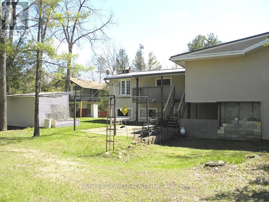 6386 VICTORIA AVENUE Image 6