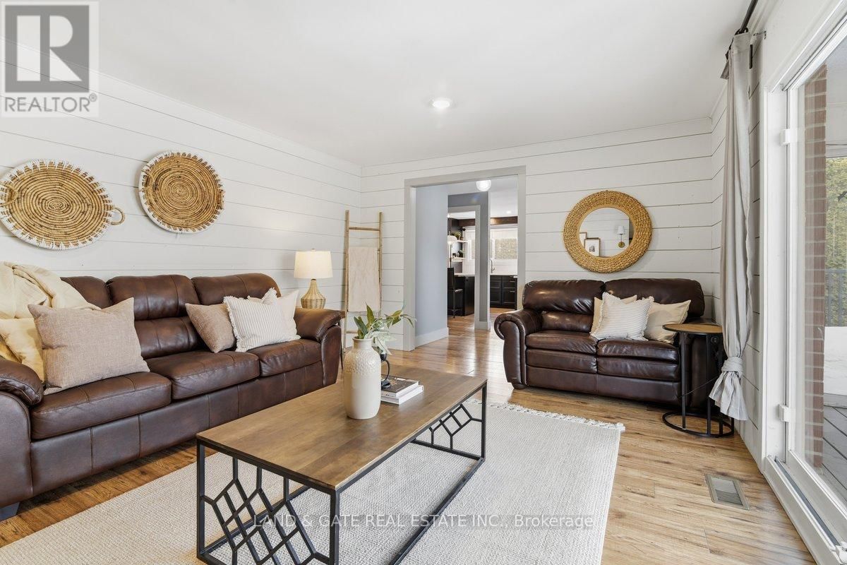 14 RAVENSDALE ROAD Image 18