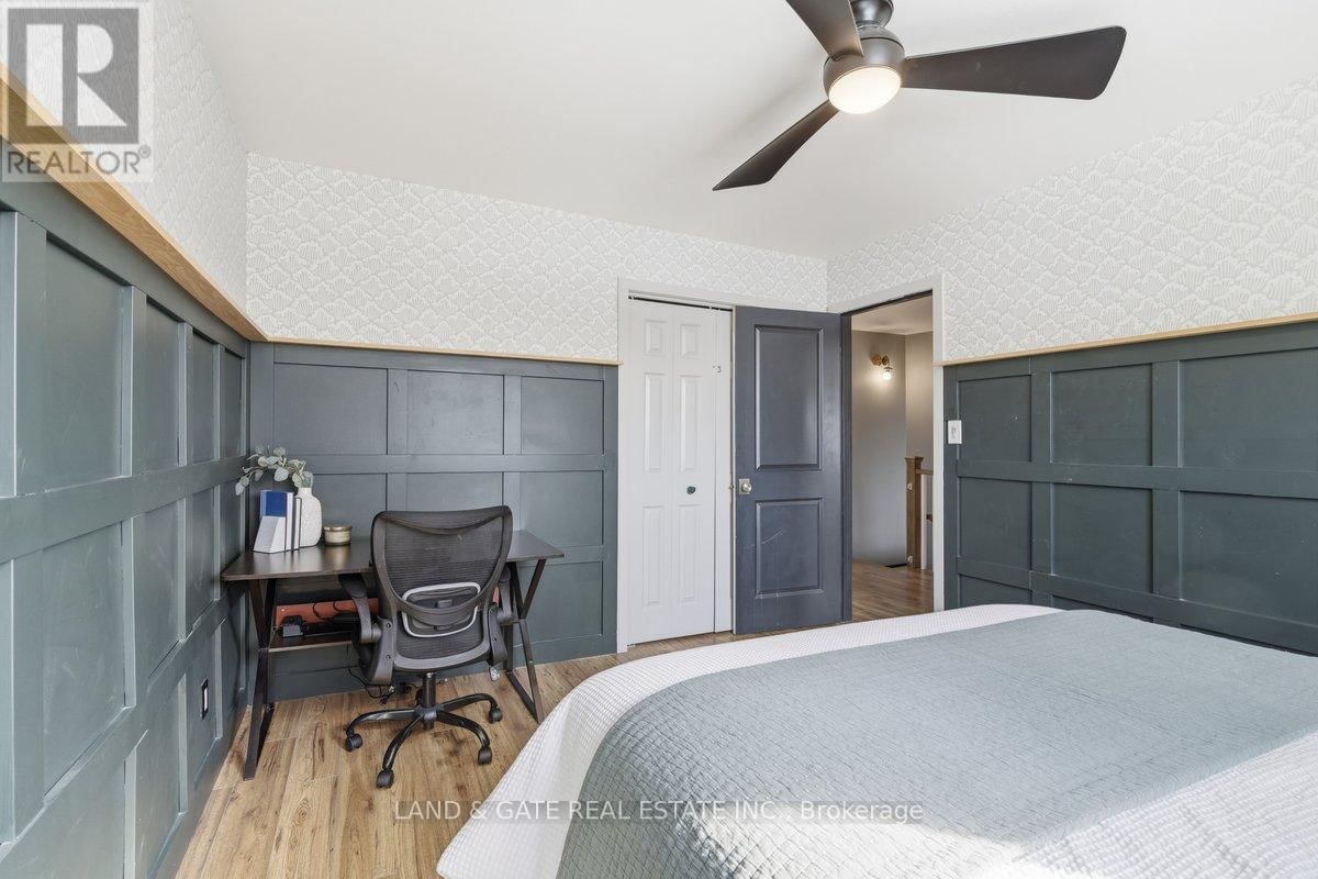 14 RAVENSDALE ROAD Image 29