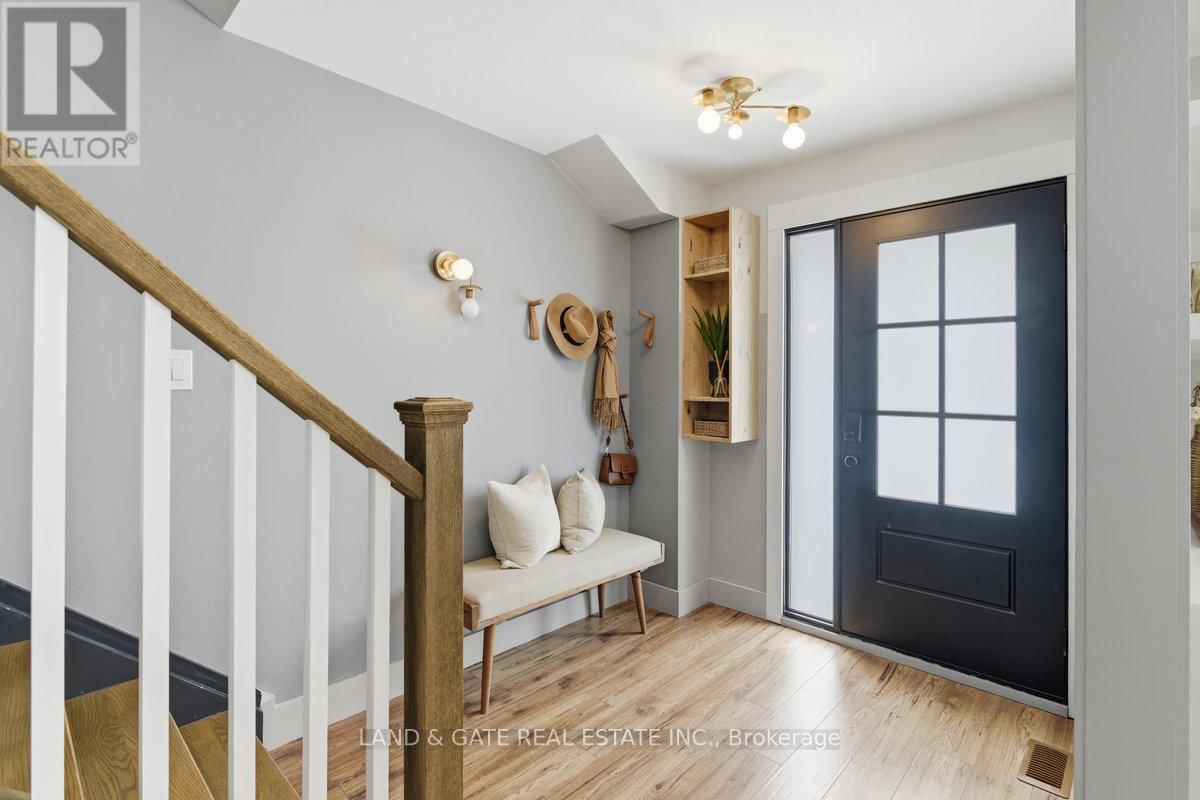 14 RAVENSDALE ROAD Image 6